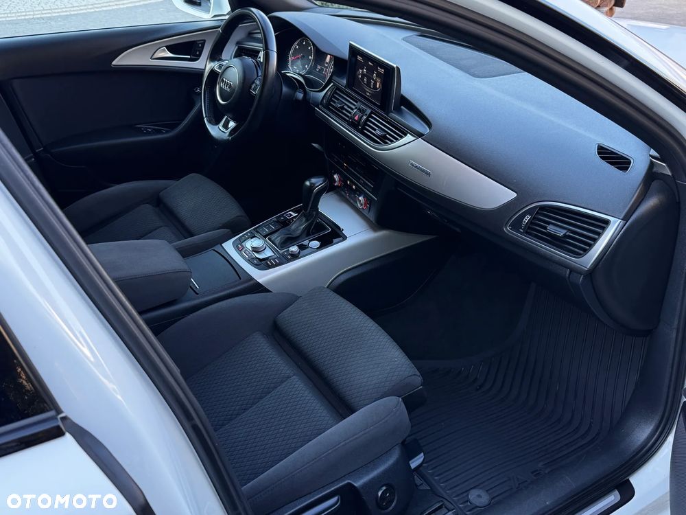 Audi A6 Avant 2.0 TDI Ultra S tronic - 14