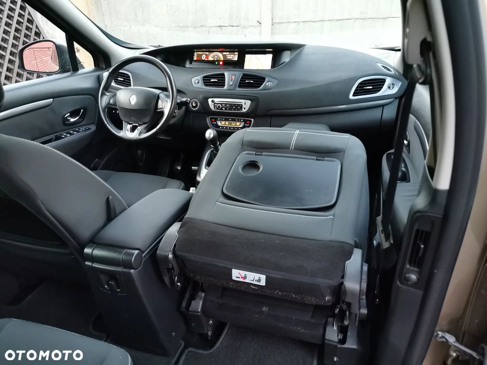 Renault Scenic 1.6 16V 110 LIMITED - 34