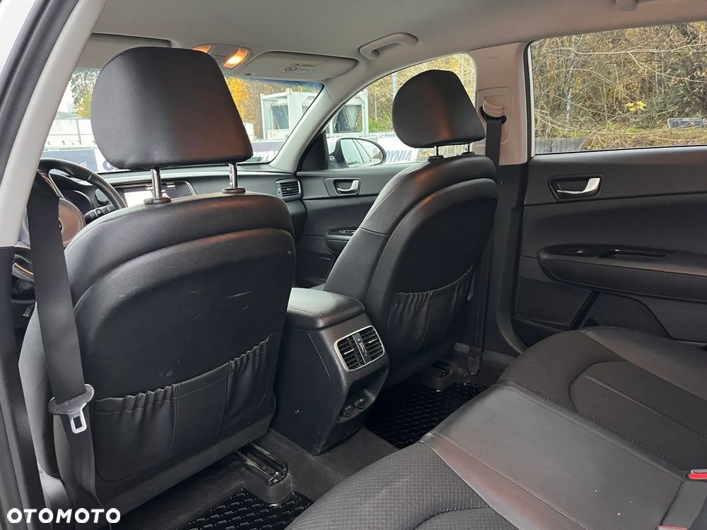 Kia Optima 1.7 CRDI GT Line DCT - 24