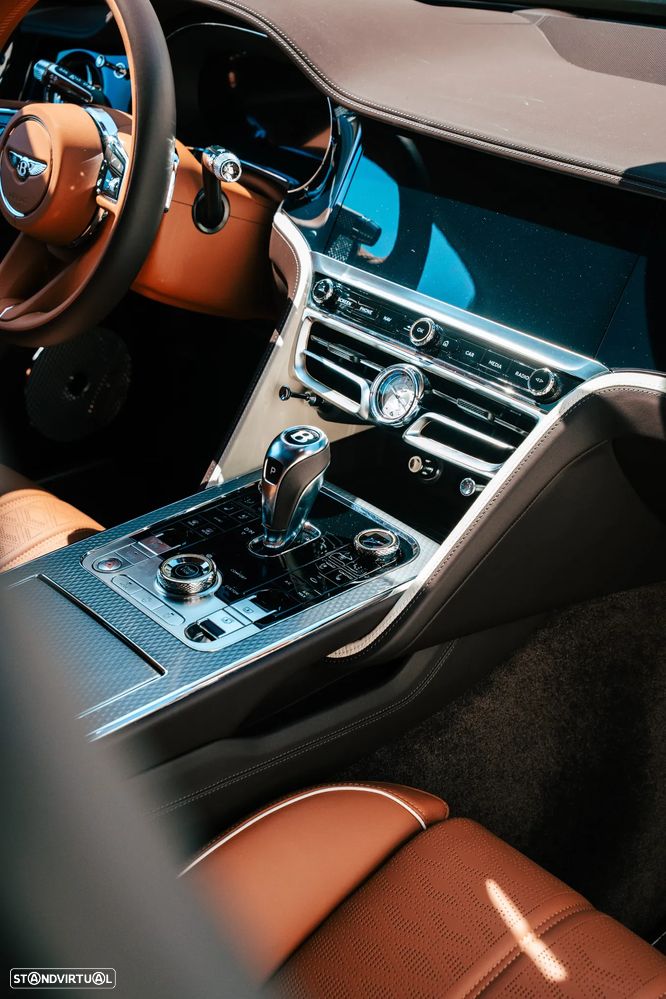 Bentley Flying Spur - 15