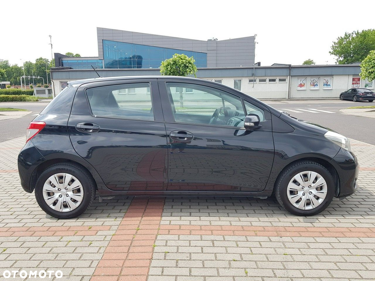 Toyota Yaris 1.33 VVT-i Club - 4