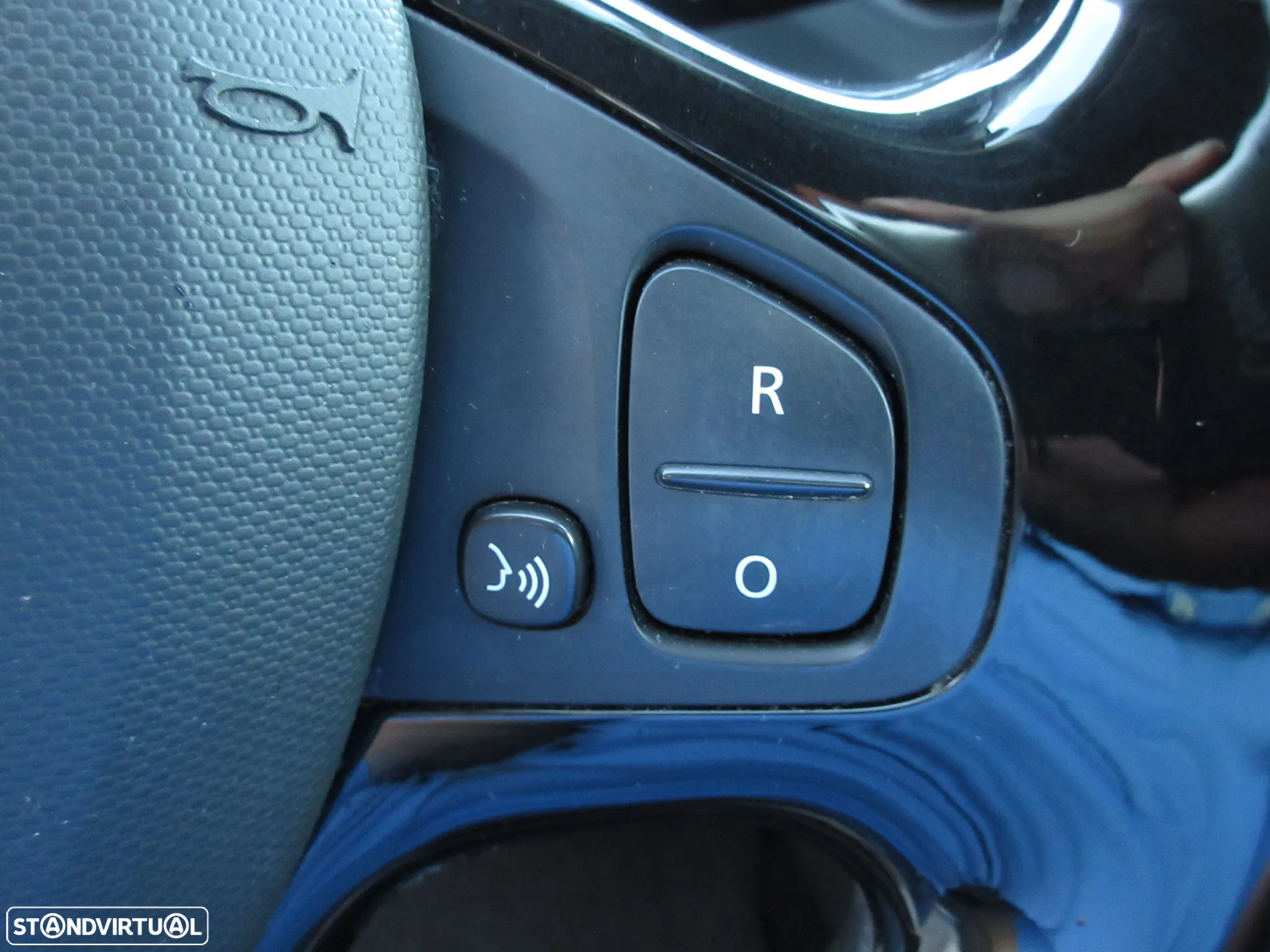 Renault Captur 1.2 TCe Exclusive EDC - 34