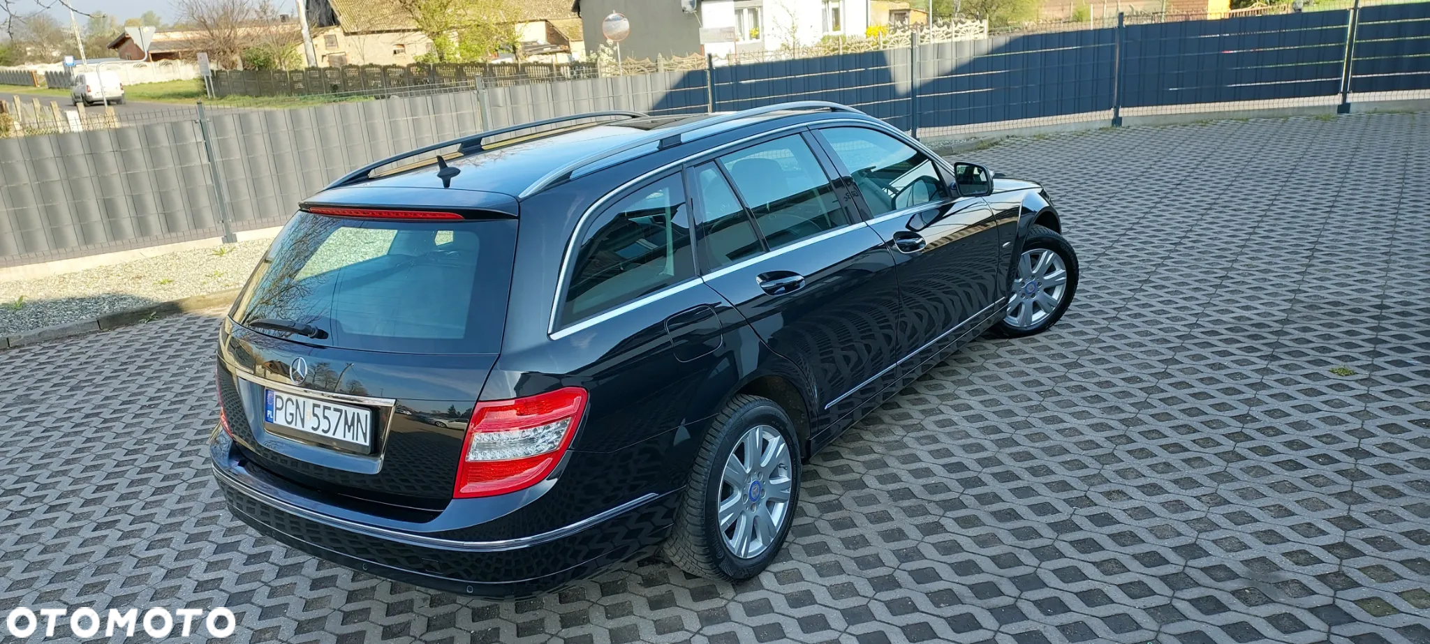 Mercedes-Benz Klasa C - 25