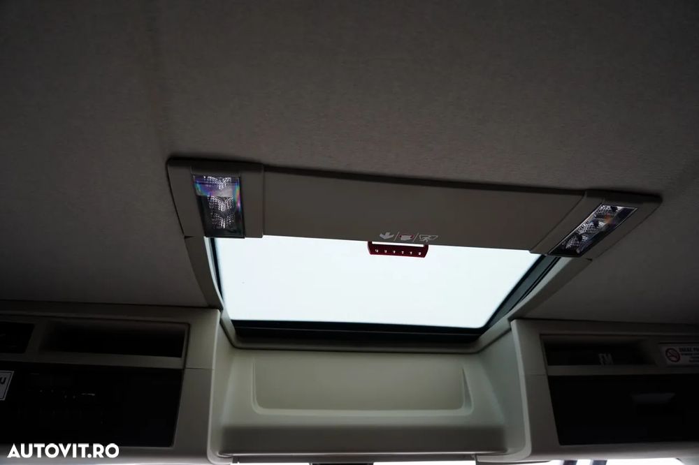 Volvo FM 430 / FULL ADR / GREUTATE: 6.800 KG / CABINĂ JOSĂ / 2022 / DUPĂ CONTRACT DE SERVICE GOLD / - 33