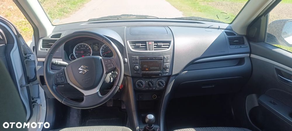 Suzuki Swift - 7
