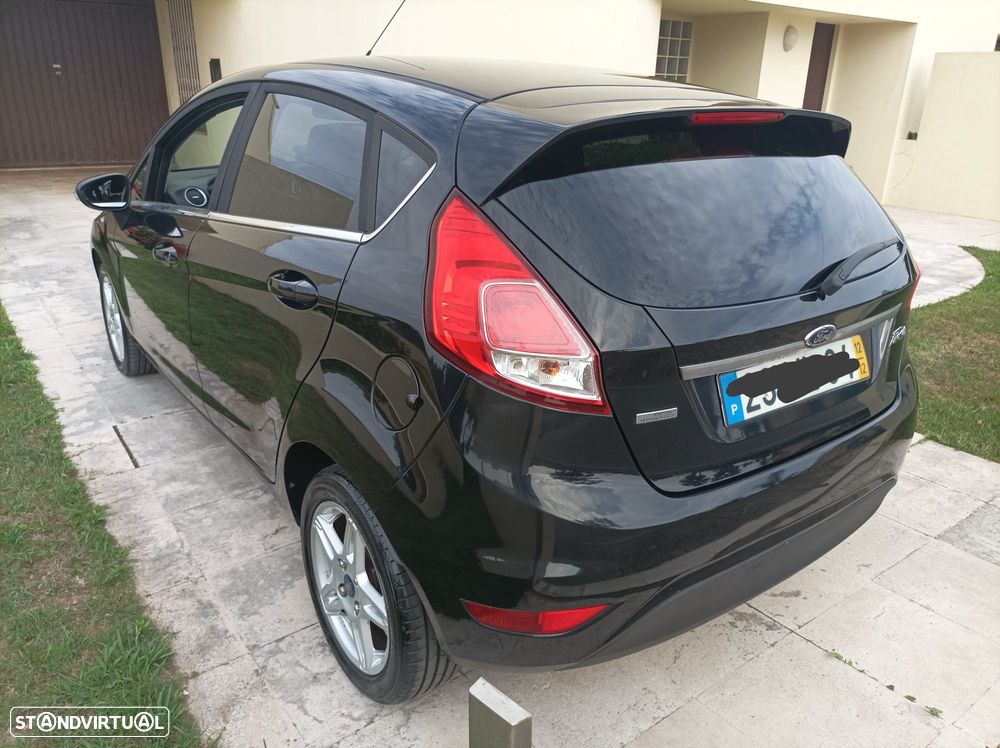 Ford Fiesta 1.5 TDCi Titanium - 5