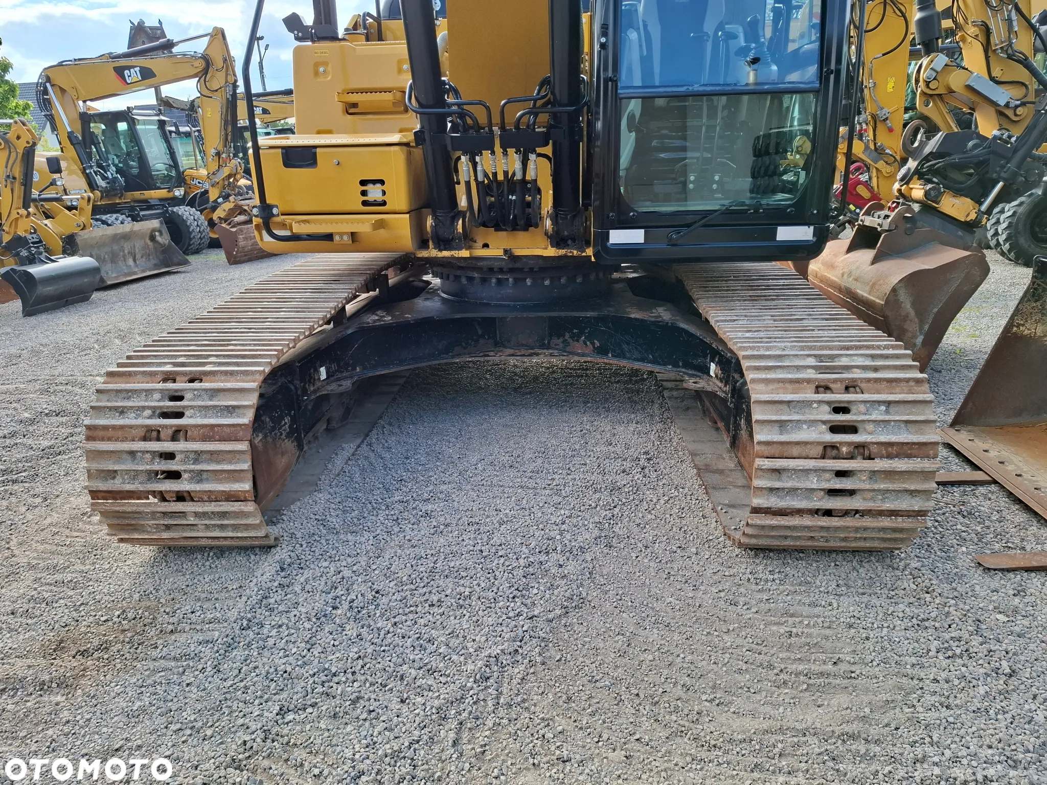 Caterpillar CAT 323 FL - 22