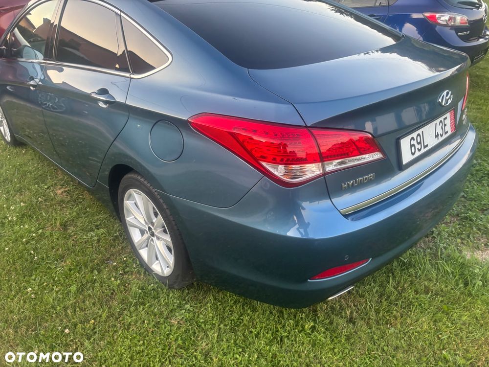 Hyundai i40 Kombi 2.0 Premium - 33