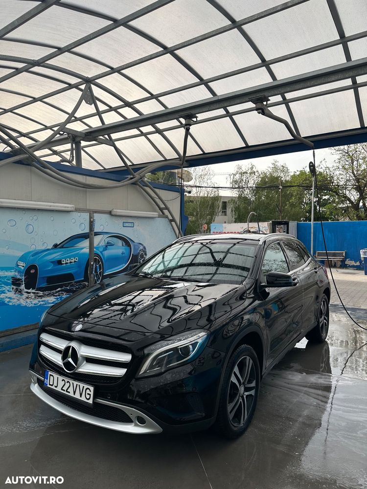 Mercedes-Benz GLA 220 d Aut. - 6