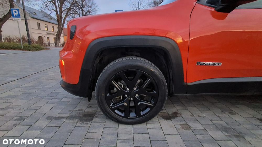 Jeep Renegade - 21