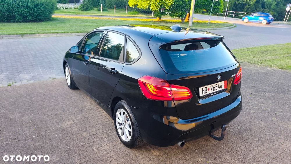 BMW Seria 2 218i Sport Line - 28