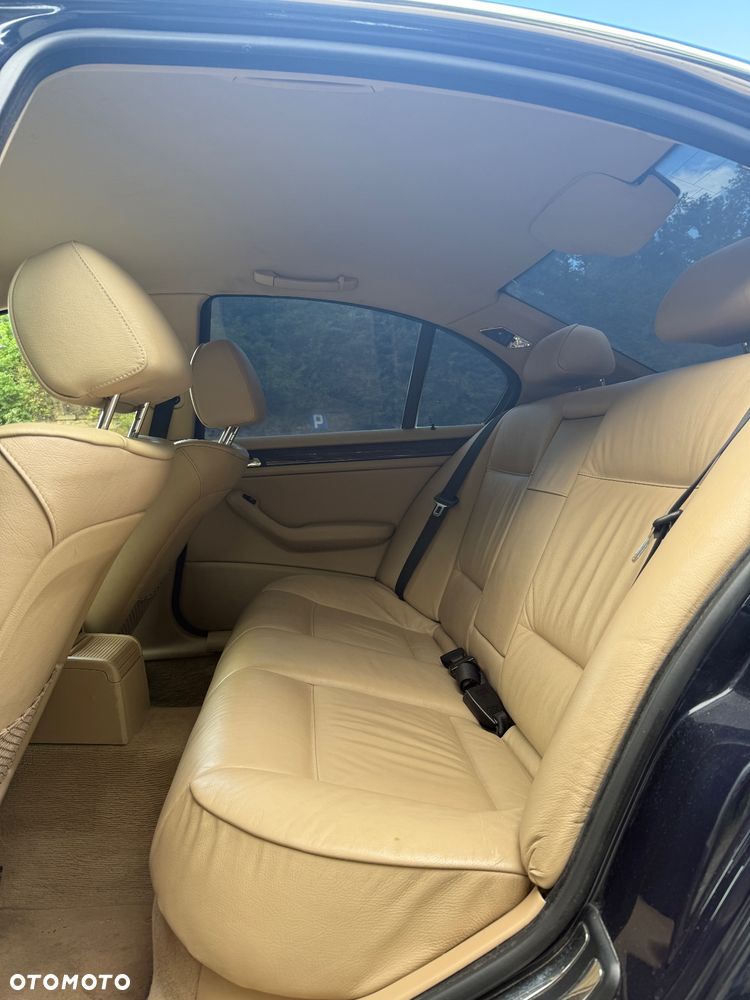 BMW Seria 3 320i - 15