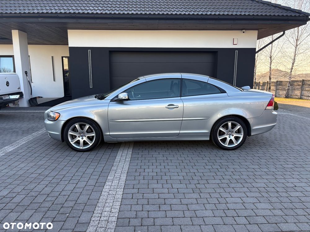 Volvo C70 2.0D Summum - 7