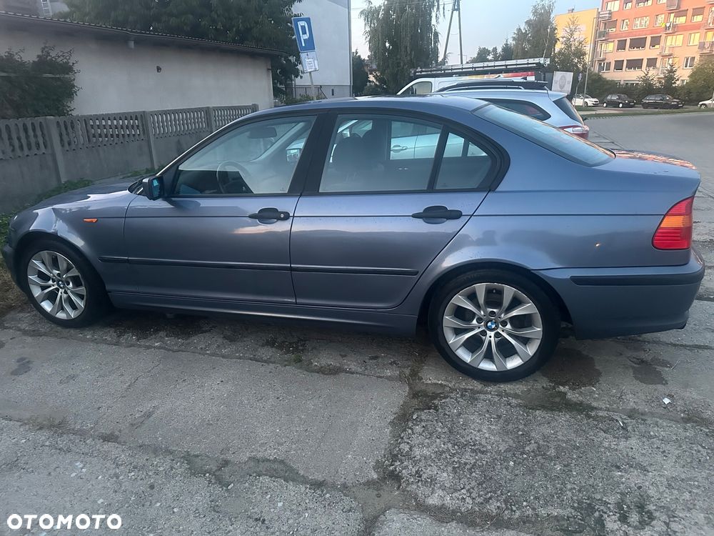 BMW Seria 3 316i - 6