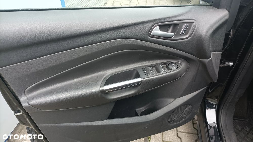 Ford Kuga 1.6 EcoBoost 4WD Trend - 13