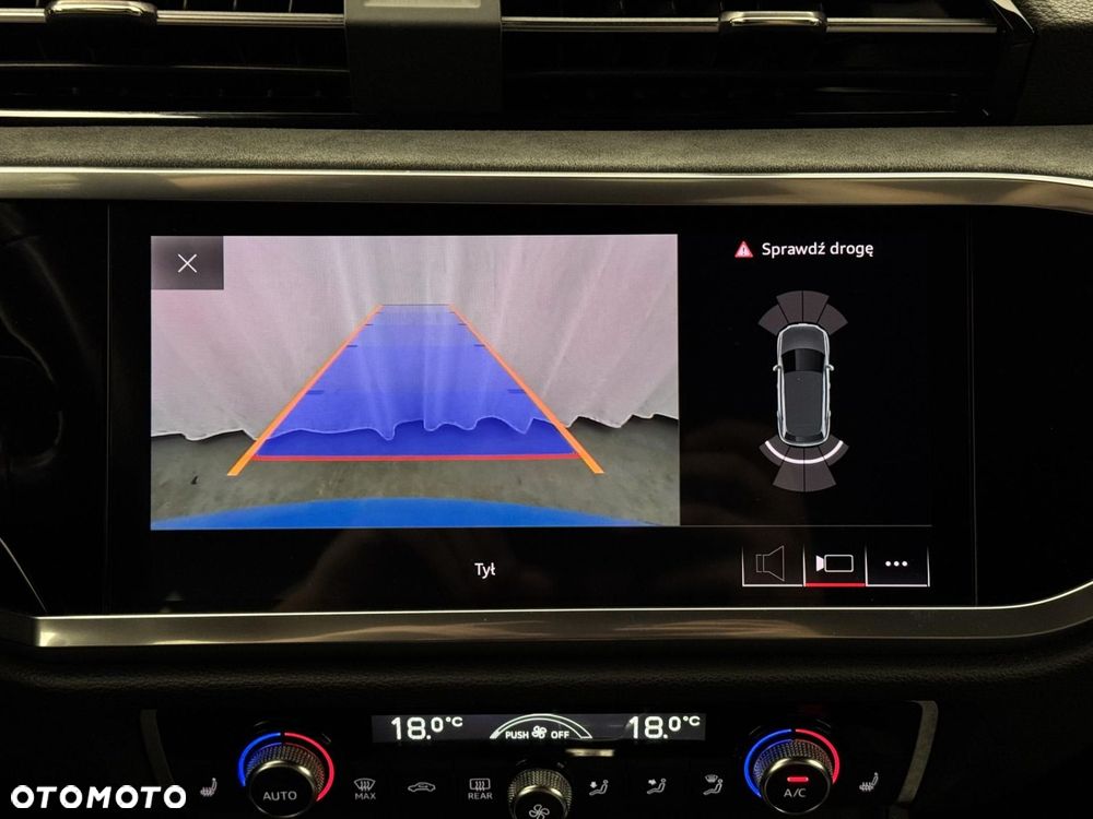 Audi Q3 35 TFSI S tronic - 33