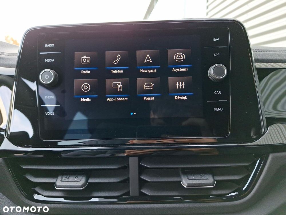 Volkswagen T-Roc - 36