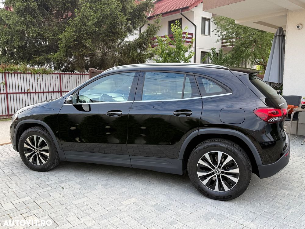 Mercedes-Benz GLA 200 d 4MATIC Aut. - 11