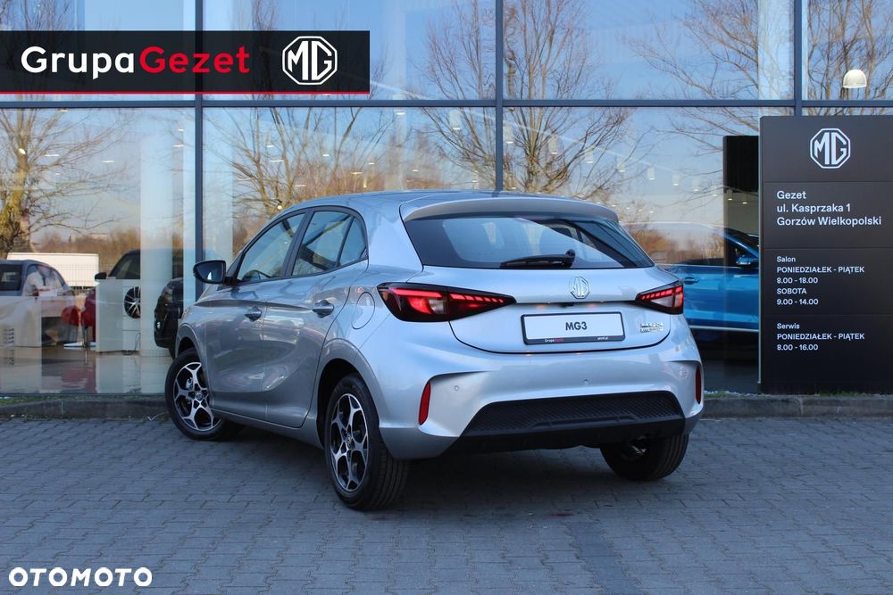 MG MG3 - 4