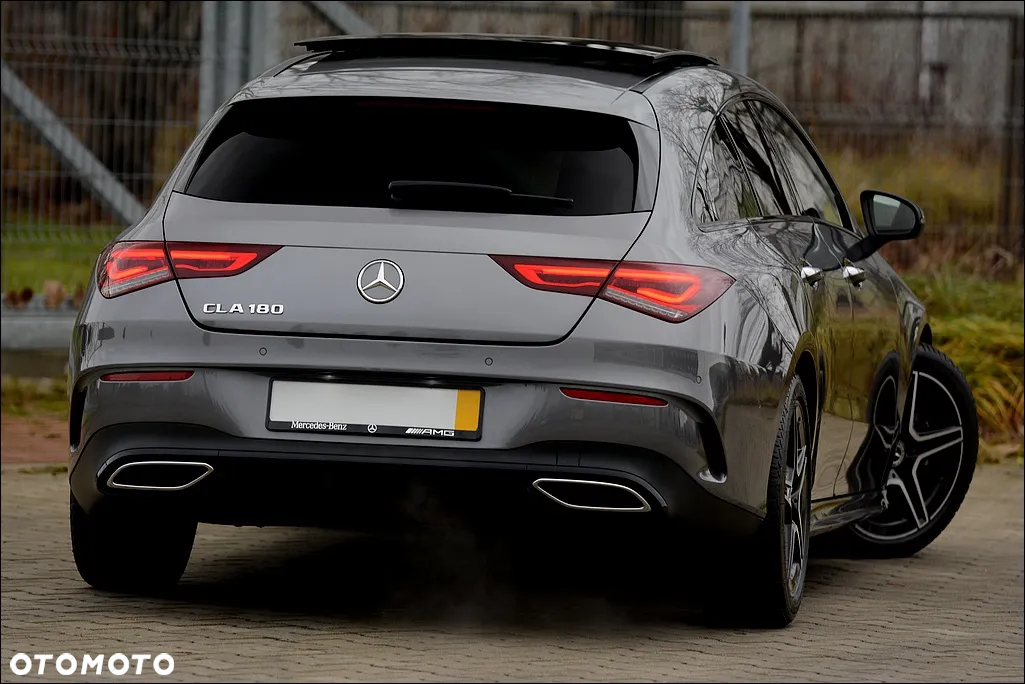 Mercedes-Benz CLA 180 Shooting Brake 7G-DCT AMG Line Advanced Plus - 5