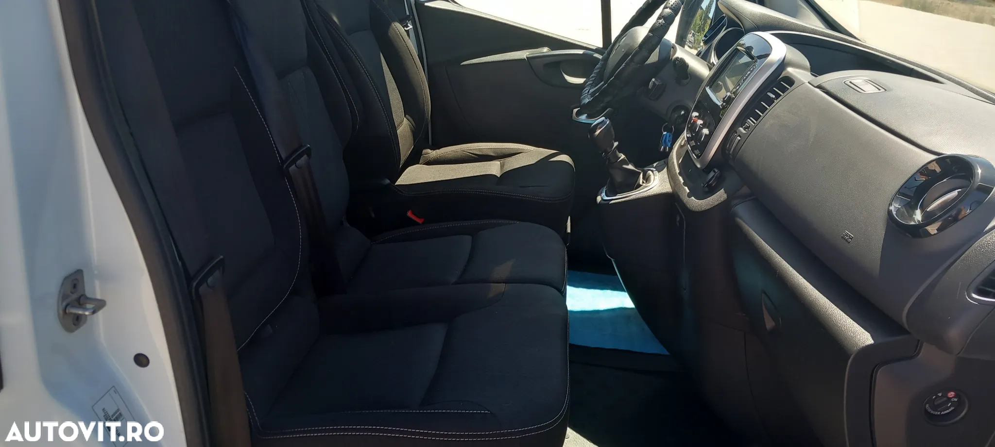 Renault Trafic - 36