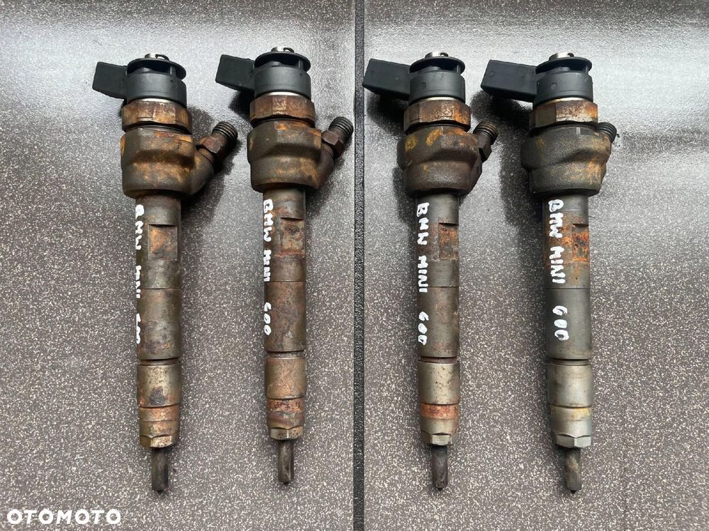 WTRYSKIWACZ SILNIKA 1.6 TD BMW MINI 8506902 0445110600 - 1