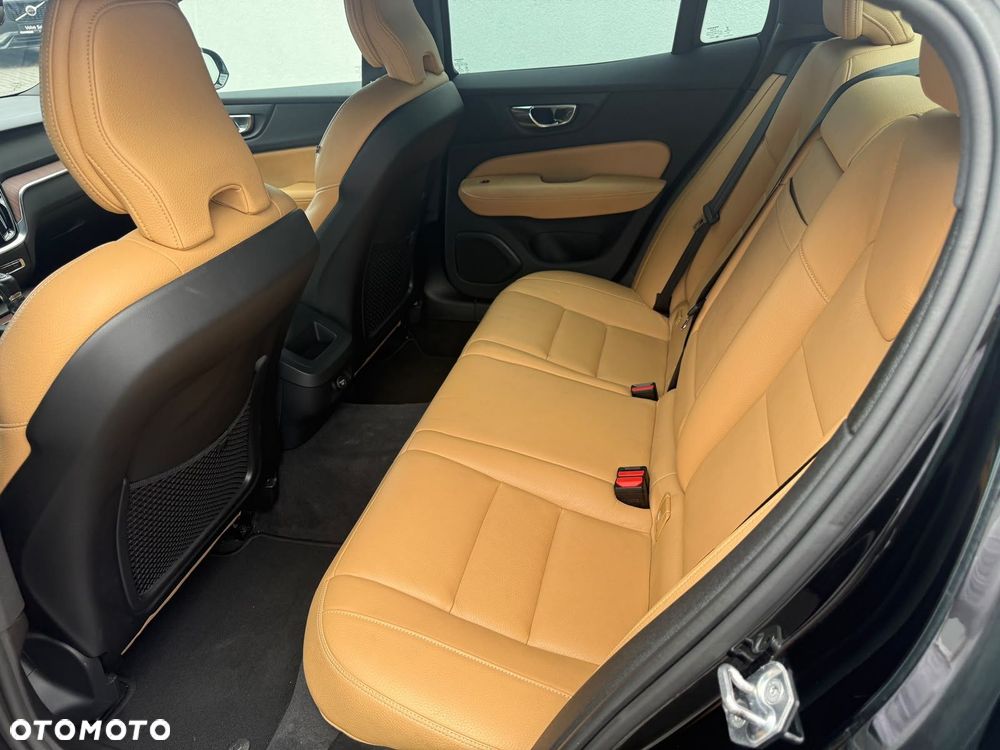 Volvo S60 - 22