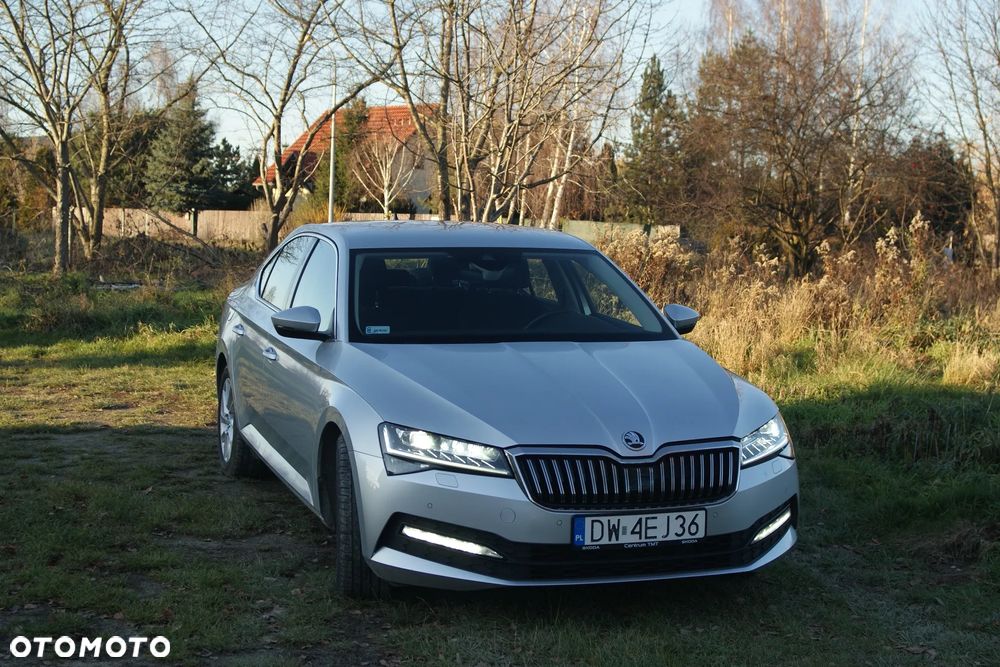 Skoda Superb 2.0 TDI Ambition DSG - 17