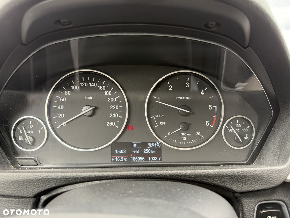 BMW Seria 3 316d - 14