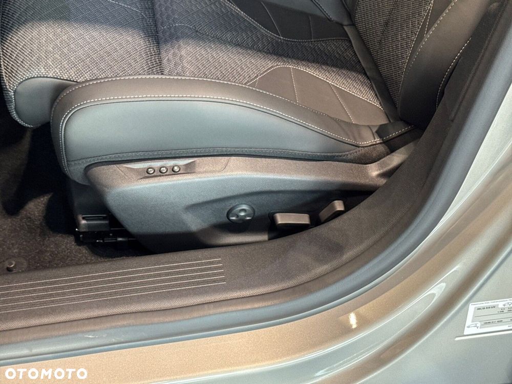 DS Automobiles DS 4 - 12