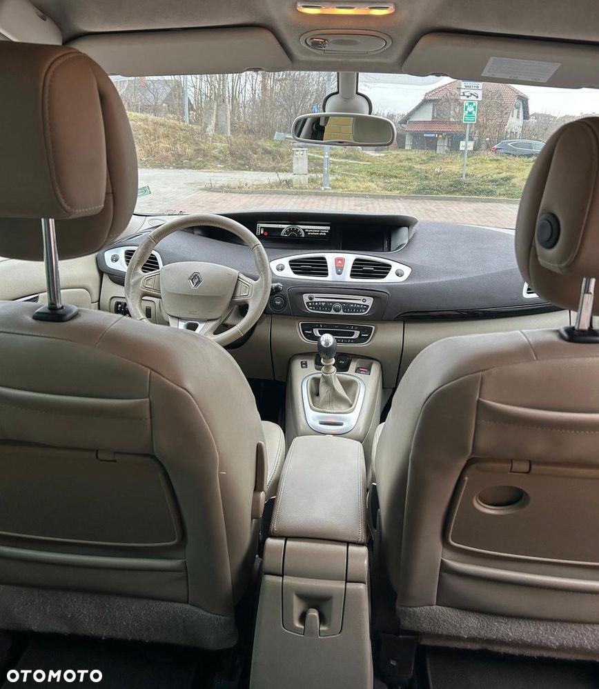 Renault Grand Scenic Gr 1.4 16V TCE Privilege - 8