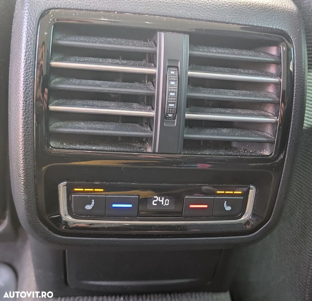 Volkswagen Passat Variant 2.0 TDI DSG Highline - 12