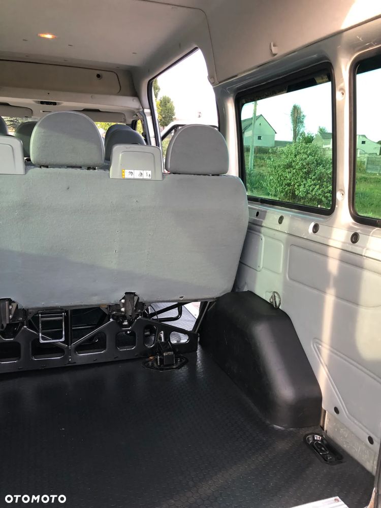 Ford Transit - 24