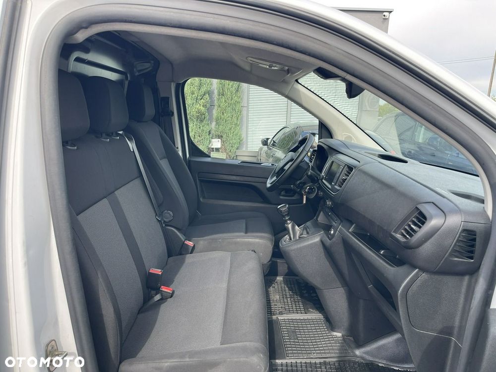 Opel Vivaro - 14