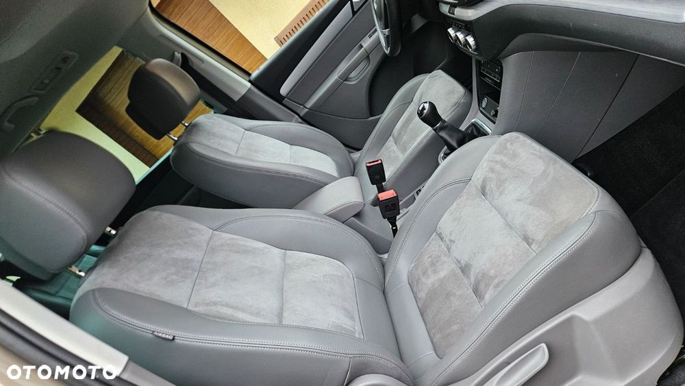 Volkswagen Sharan 2.0 TDI 4Mot Highline - 28