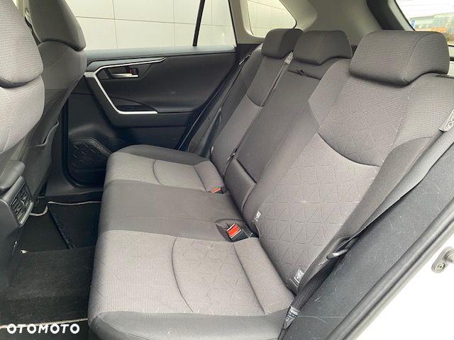 Toyota RAV4 - 23