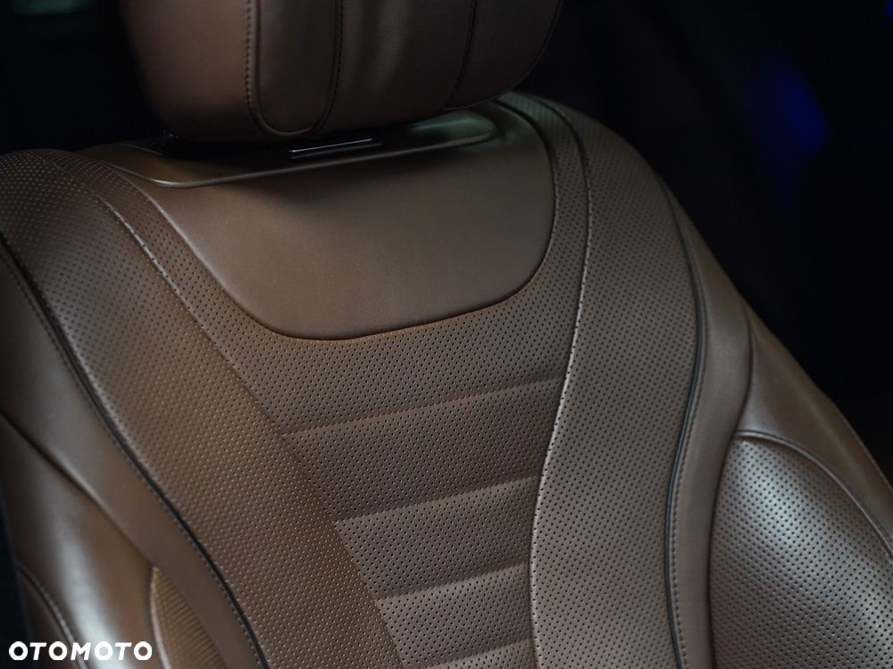 Mercedes-Benz Klasa S 400 d 4-Matic L 9G-TRONIC - 12
