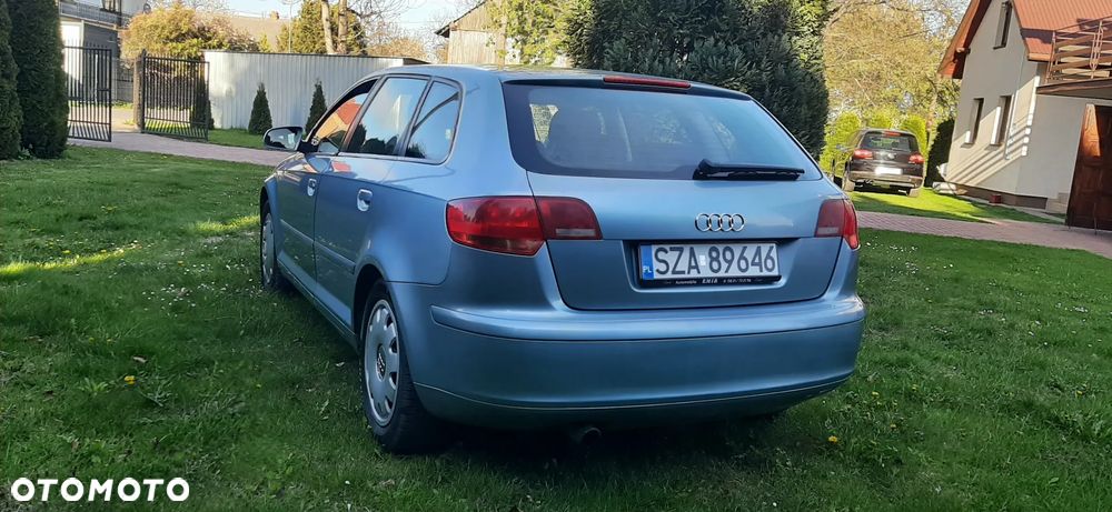 Audi A3 Sportback - 14