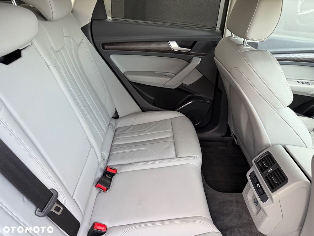 Audi Q5 40 TDI quattro S tronic S line - 14