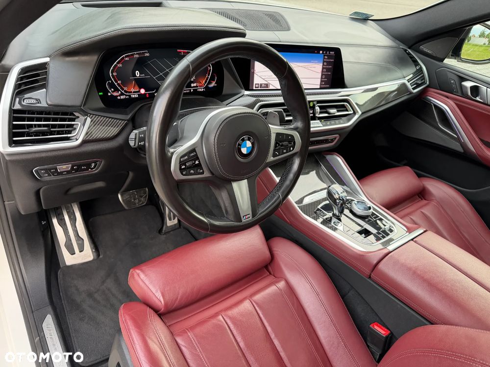 BMW X6 xDrive40i - 8