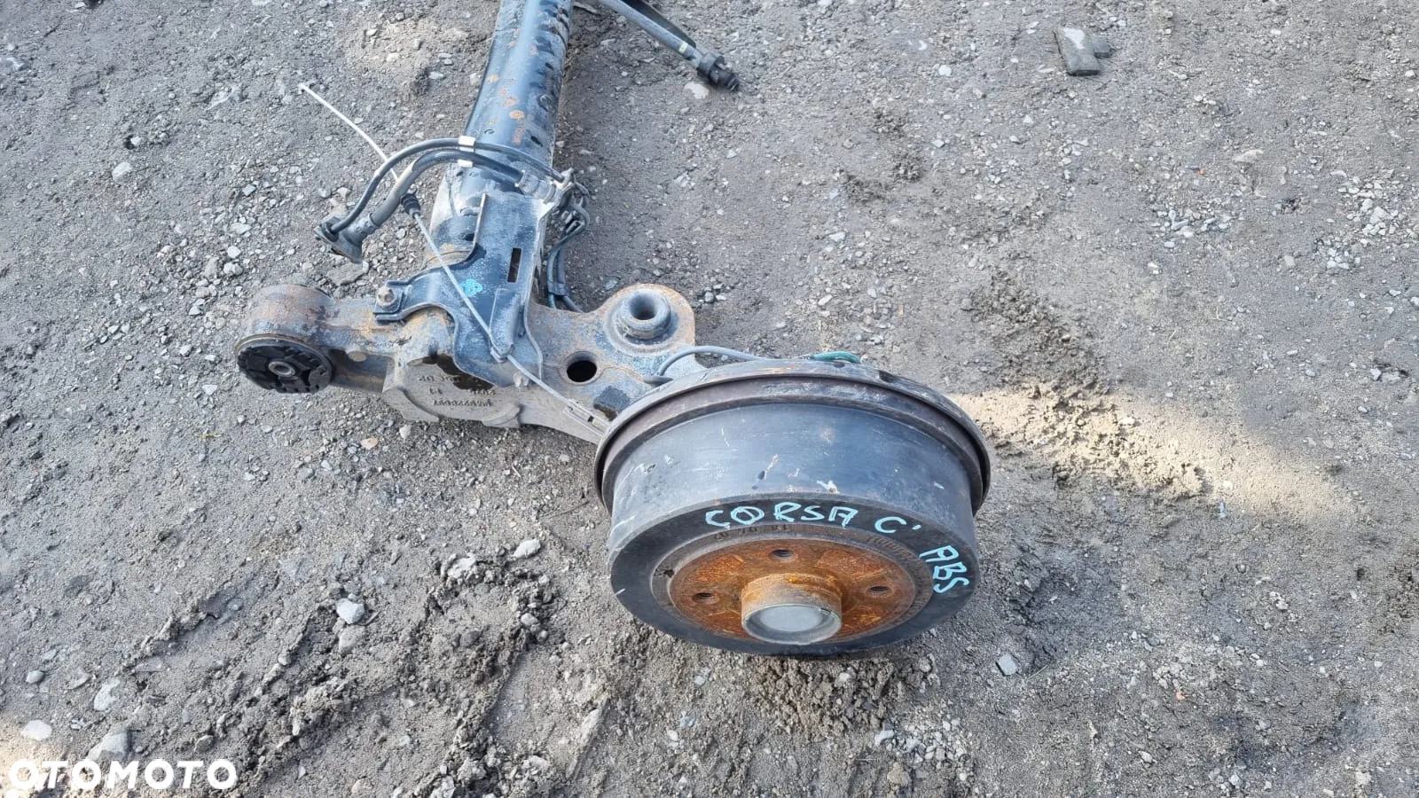 Belka zawieszeszenia tył oś Opel Corsa C po lifcie ABS - 2