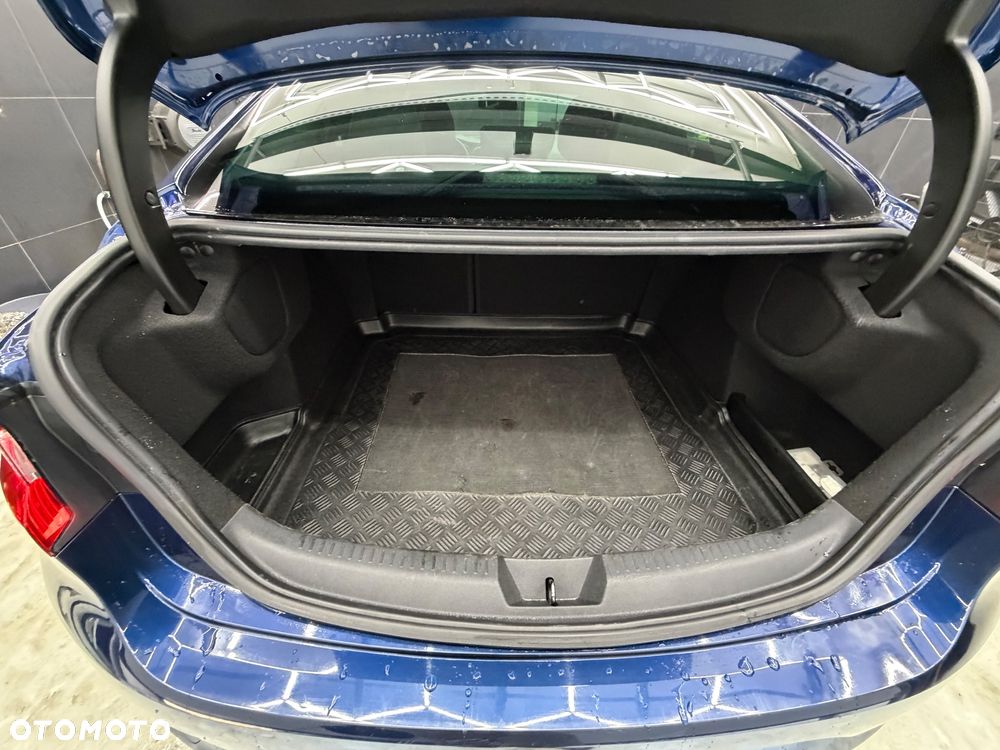 Renault Megane 1.3 TCe FAP Intens EDC - 5