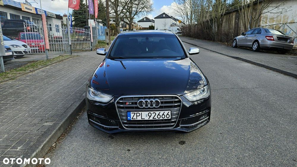 Audi S4 Limousine - 4