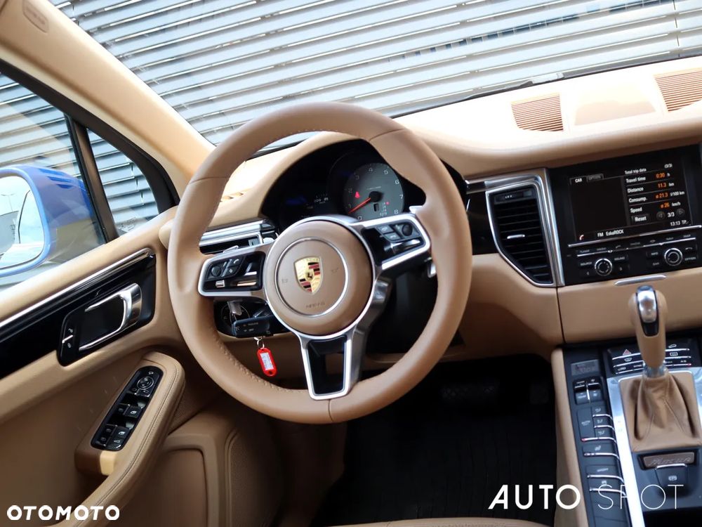 Porsche Macan S - 20