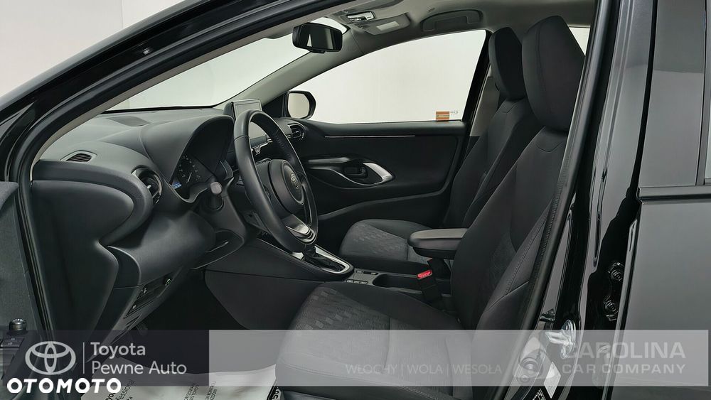 Toyota Yaris - 11