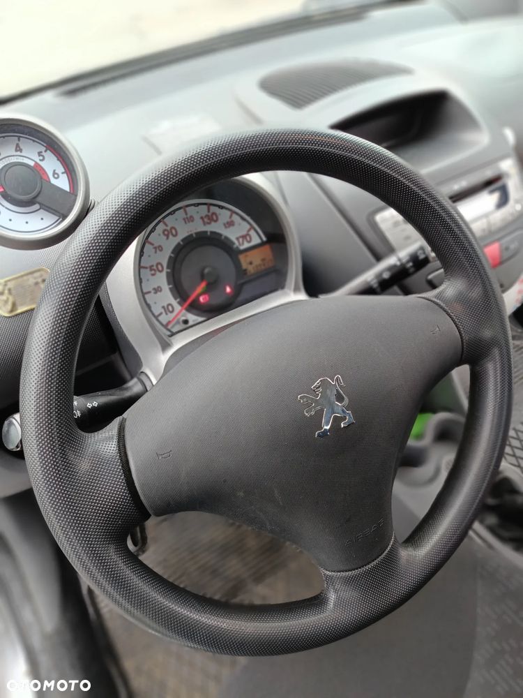 Peugeot 107 - 5