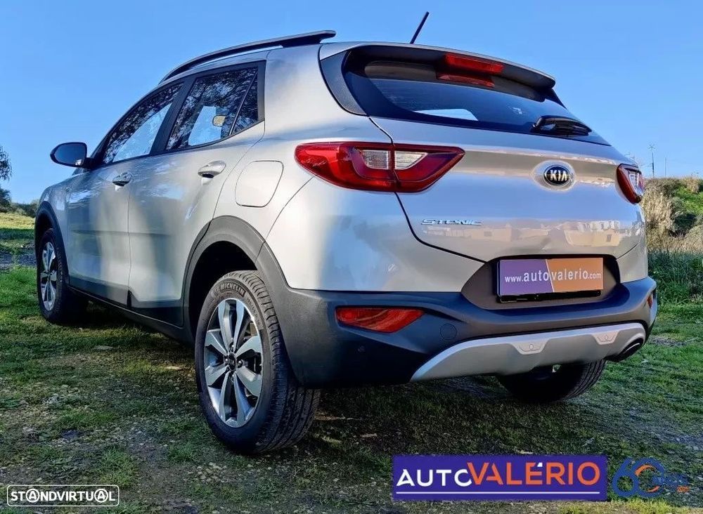 Kia Stonic 1.2 Dynamic - 4