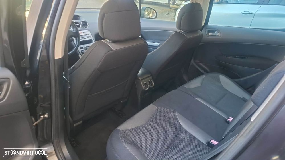 Peugeot 308 1.6 HDi Premium - 16