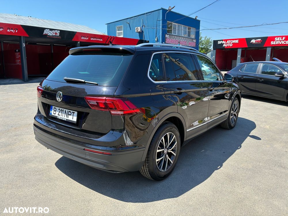 Volkswagen Tiguan 2.0 TDI SCR DSG Comfortline - 1