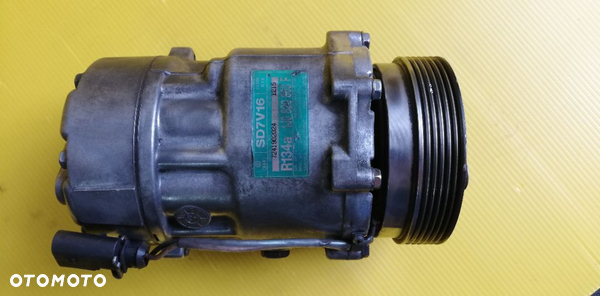Sprężarka Kompresor klimatyzacji 1J0820803F A3 8L